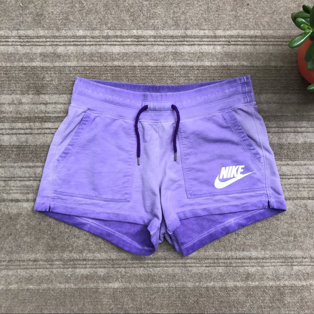 Women's Nike Lavender Purple Sun Washed Soft French Terry Shorts In Size Small